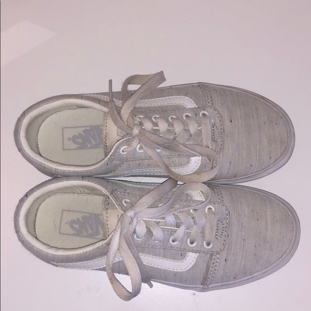 Kids grey white old school vans